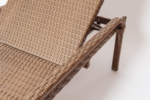 Шезлонг из искусственного ротанга DREAM 2 светло-коричневый